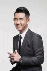 李响
