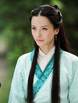 金亚兰（张芷溪饰演）