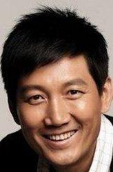 李崇霄